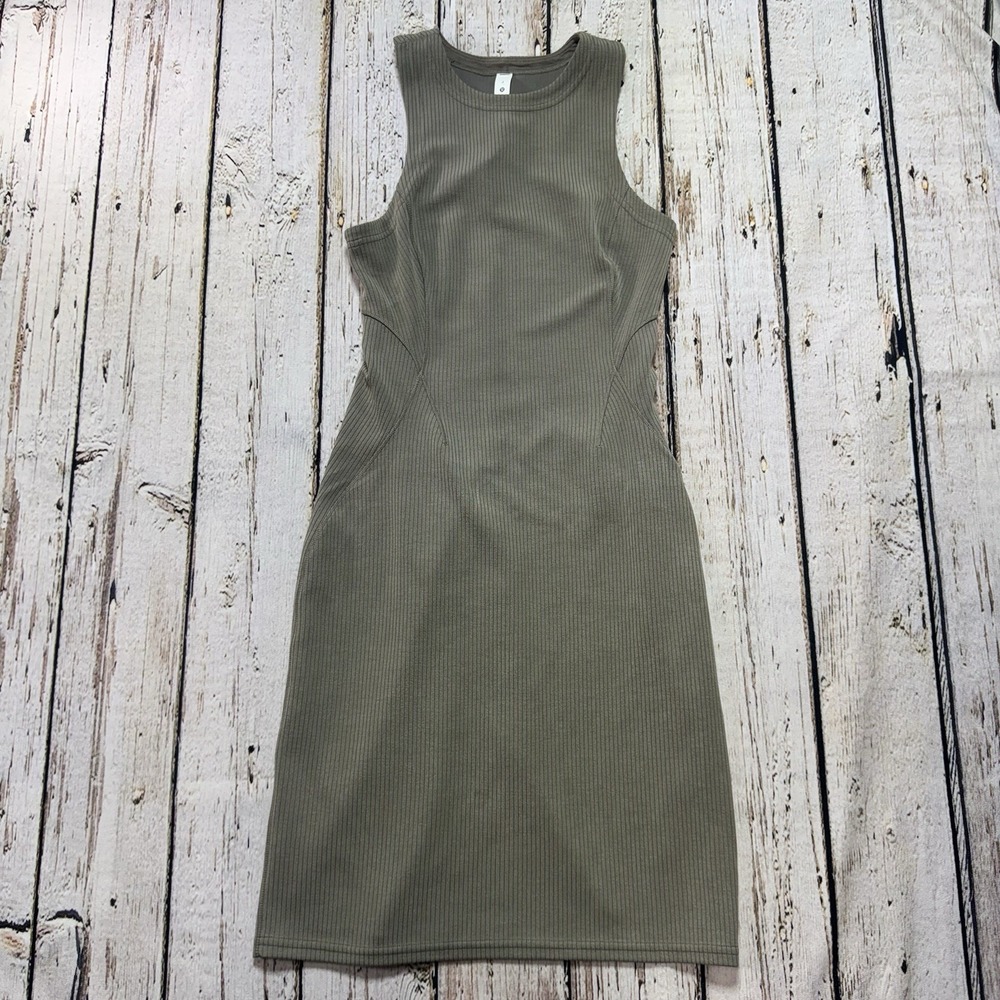 Lululemon Women's Ribbed Softstreme Slim-Fit Tank Dress Size 2‎ Olive Green